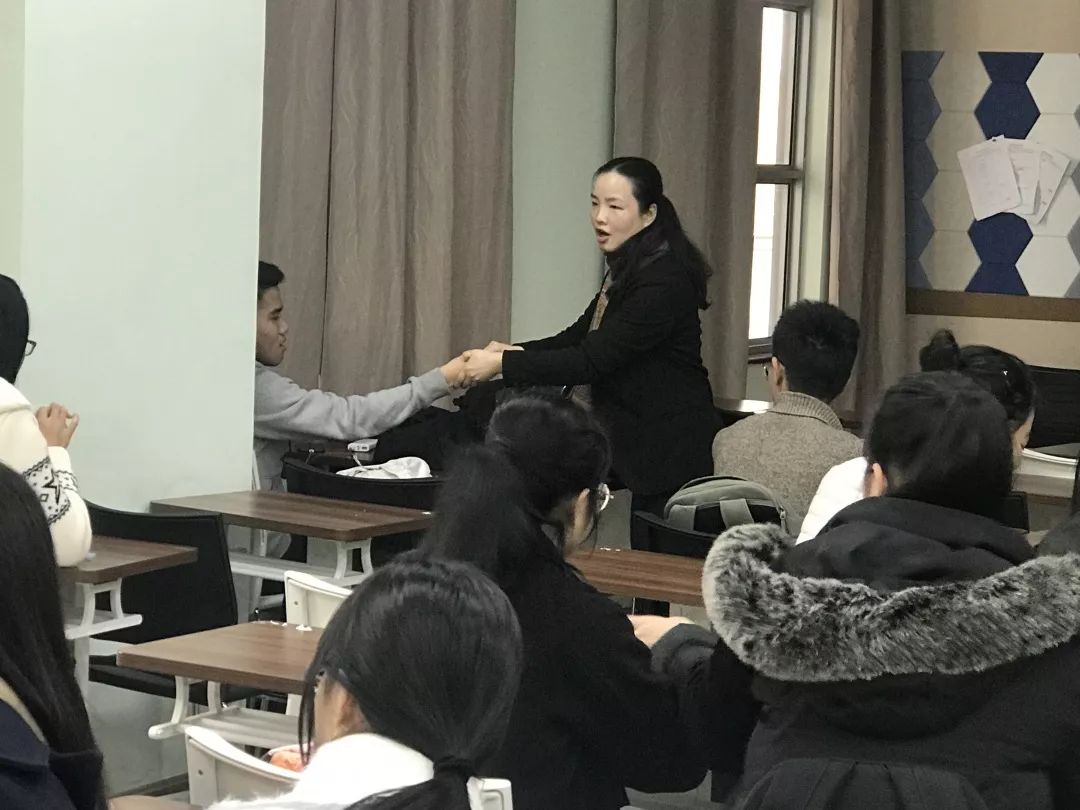 移动端与电脑端入口保持一致